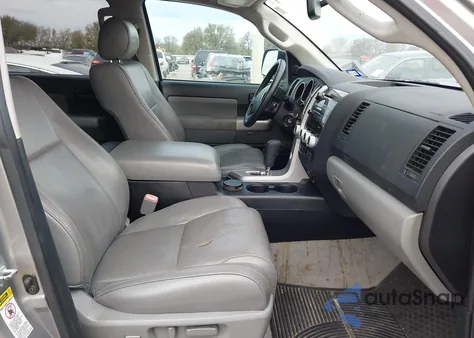 2008 Toyota Sequoia Sr5 5.7L V8 from USA, damaged, VIN 5TDZY64A68S004634